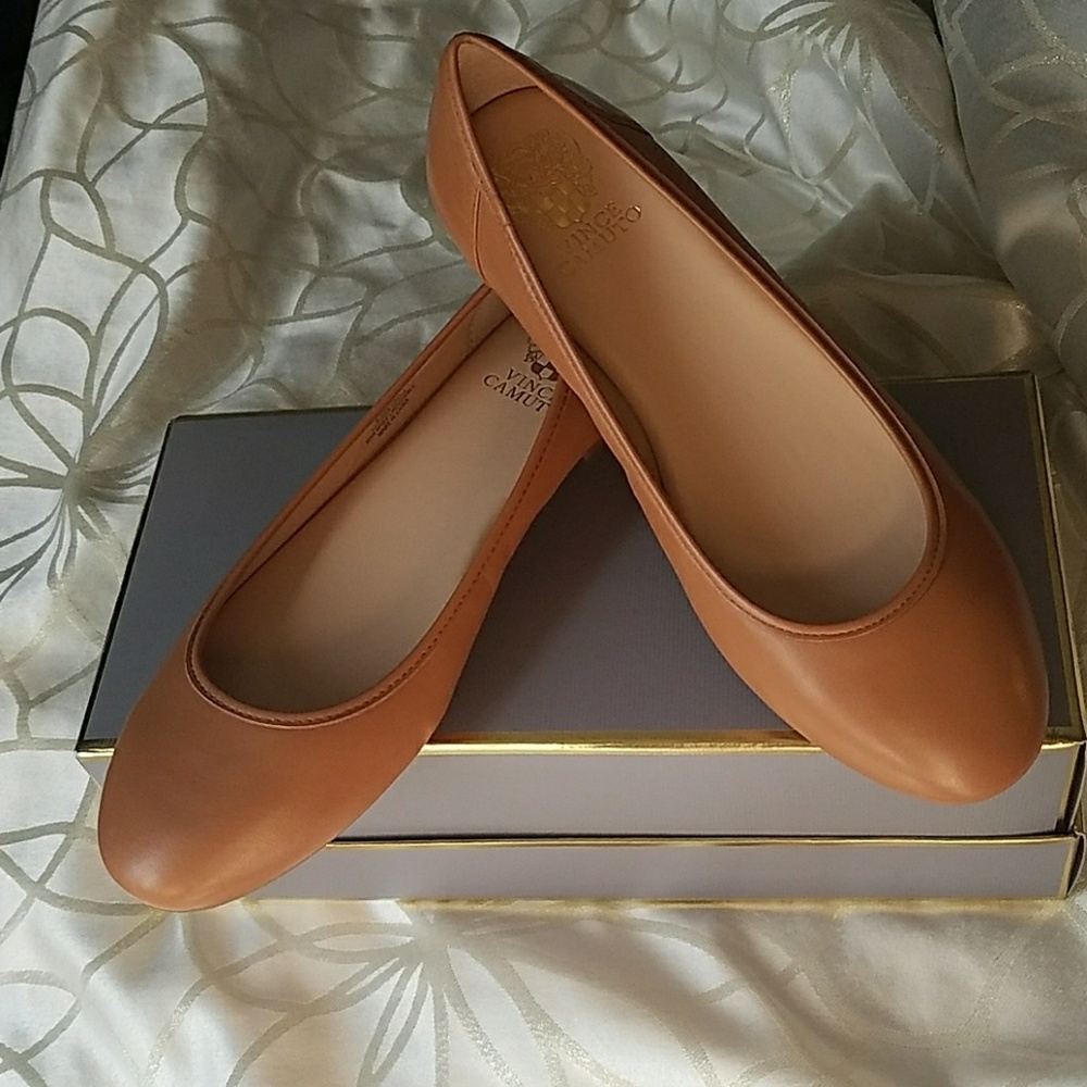 Vice camuto flat